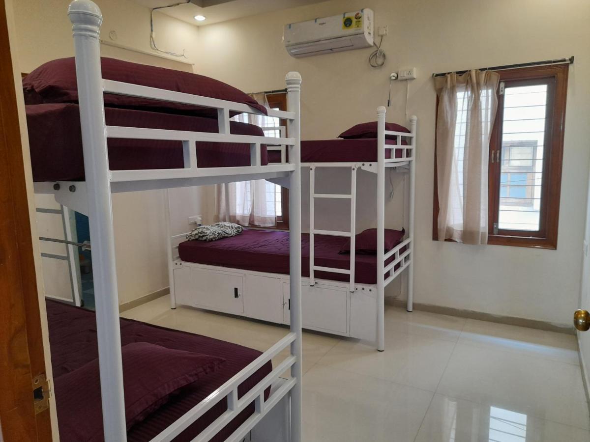 Hostel Nomads Nest Hajdarábád Pokoj fotografie