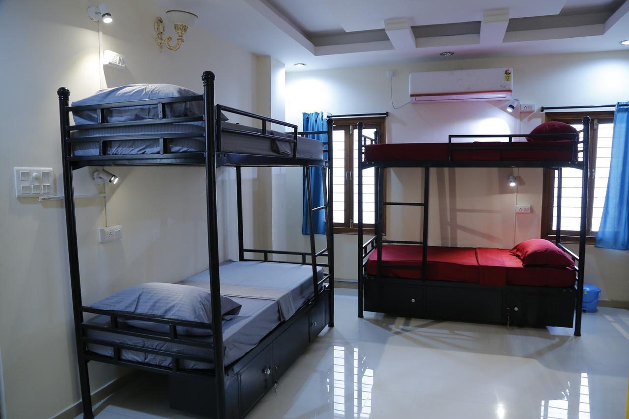 Hostel Nomads Nest Hajdarábád Exteriér fotografie